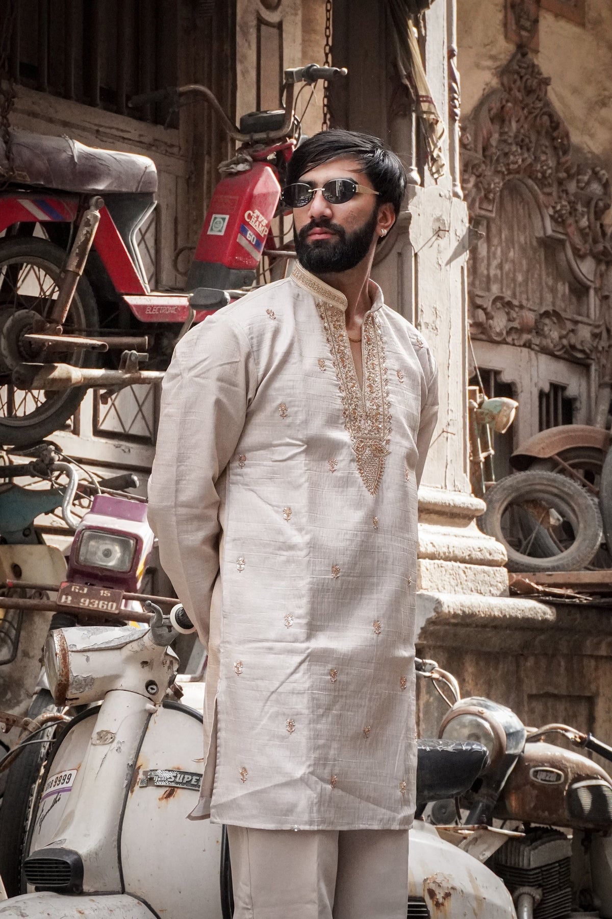 Abeer Ivory Kurta