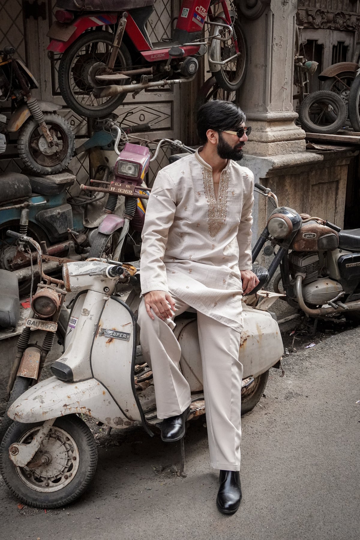 Abeer Ivory Kurta