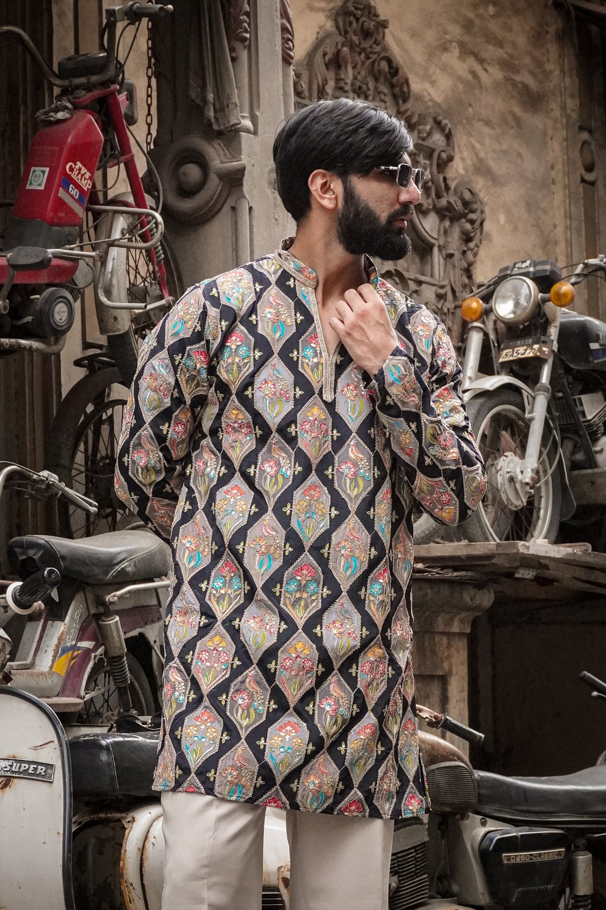 Black Diamond Floral Embroidered Kurta
