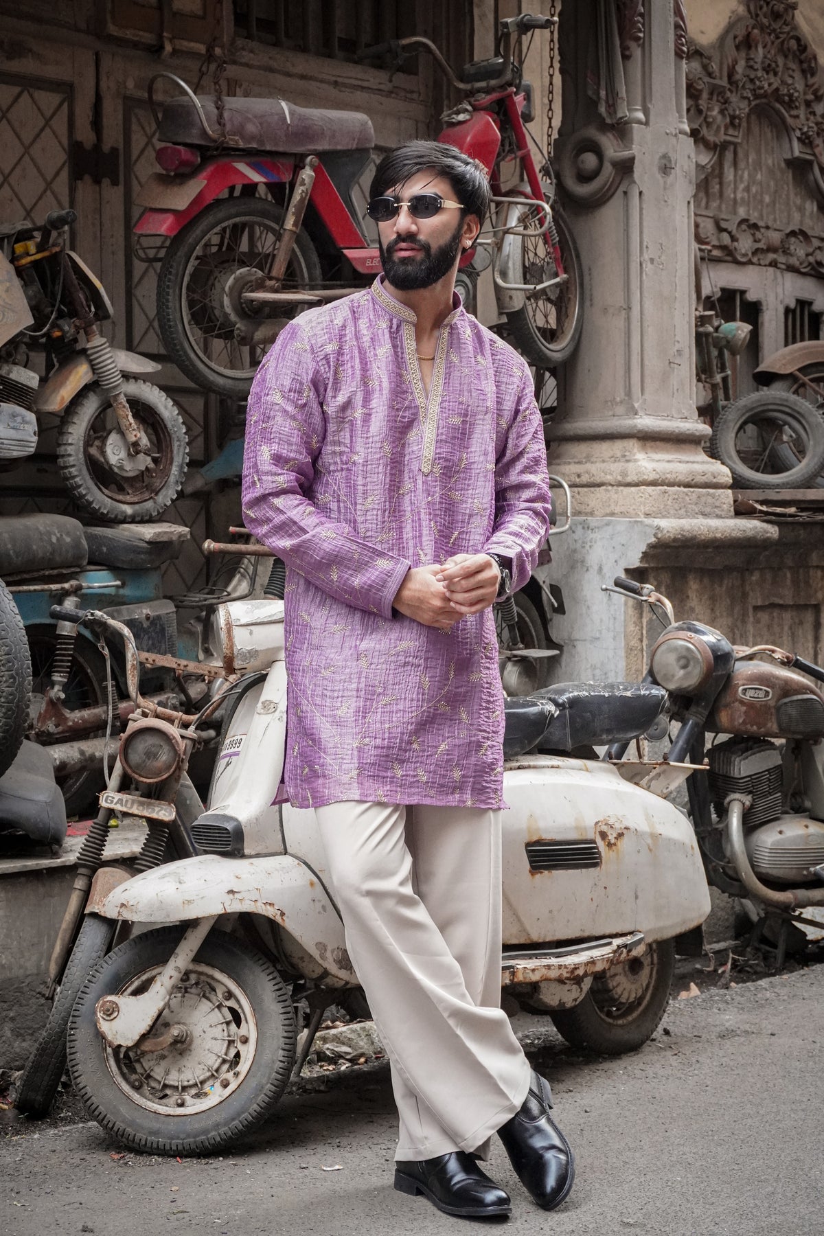 Lavender Textured Embroidered Kurta